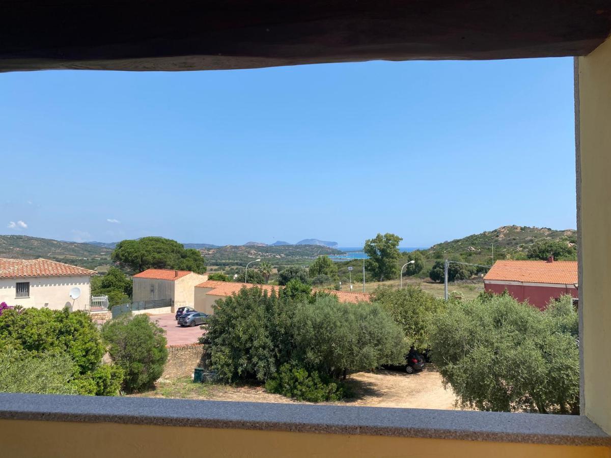 Case Vacanze Villa Rosita San Teodoro  Extérieur photo