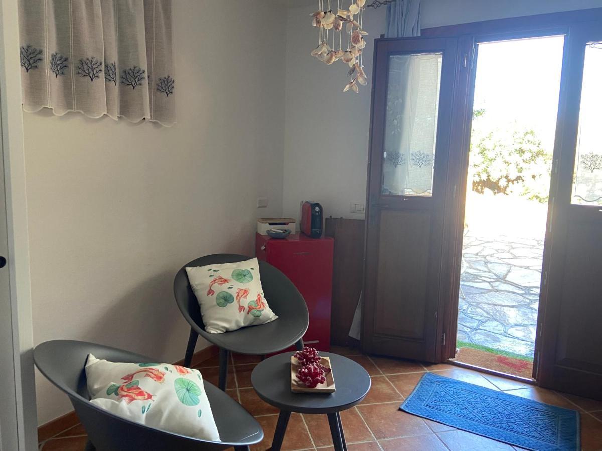 Case Vacanze Villa Rosita San Teodoro  Extérieur photo