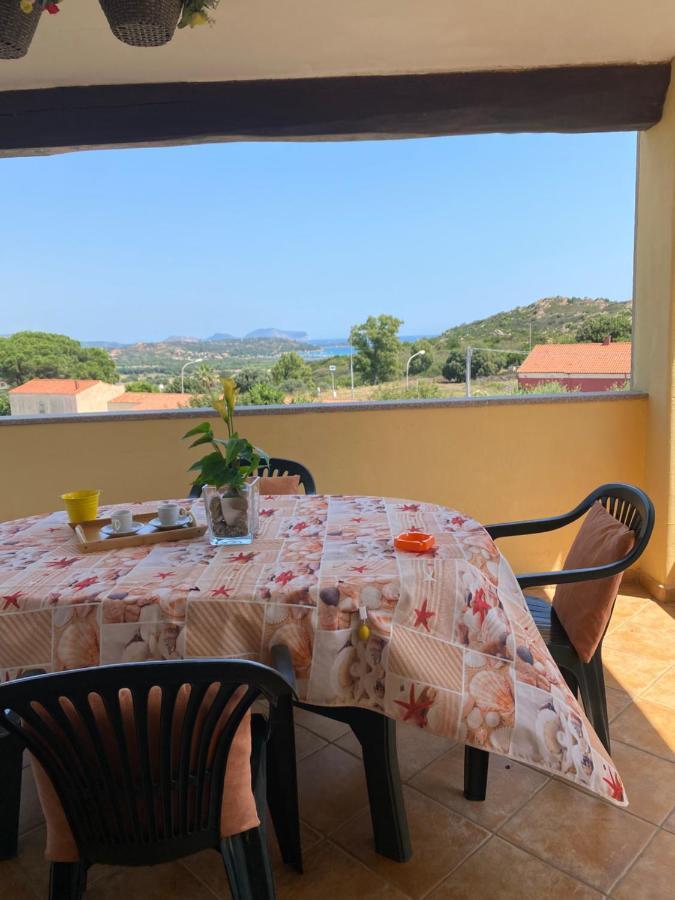 Case Vacanze Villa Rosita San Teodoro  Extérieur photo