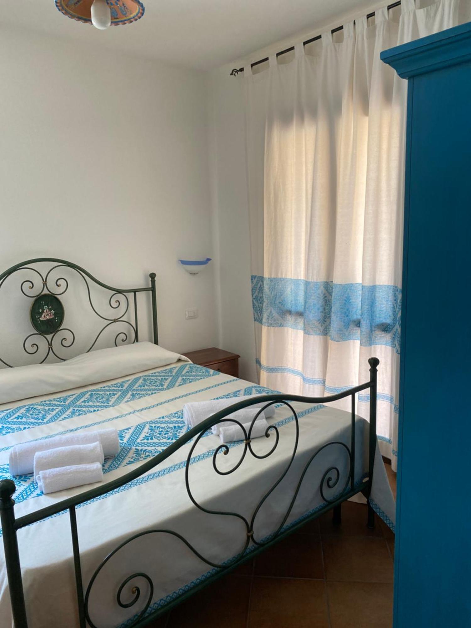 Case Vacanze Villa Rosita San Teodoro  Extérieur photo