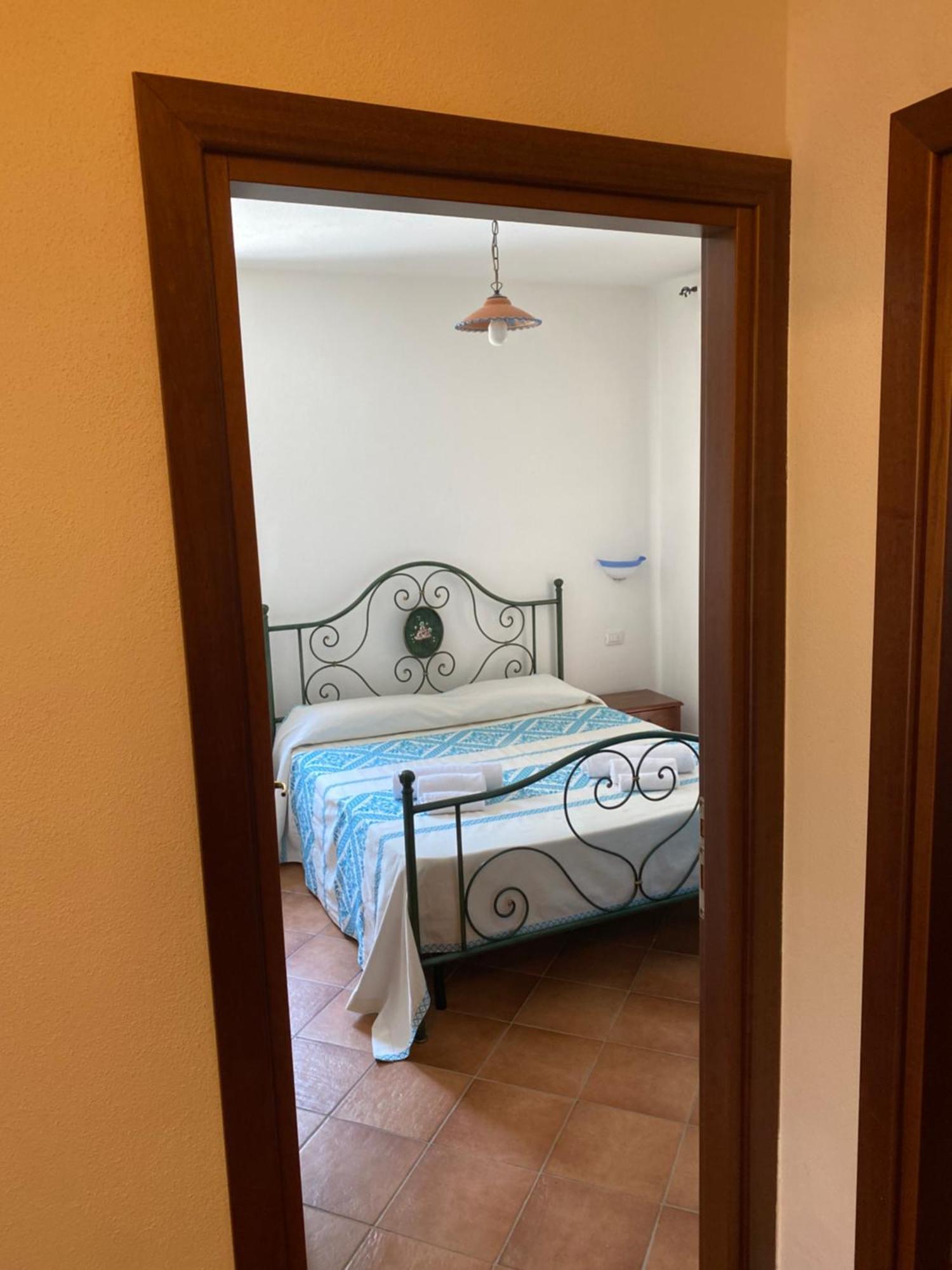 Case Vacanze Villa Rosita San Teodoro  Extérieur photo