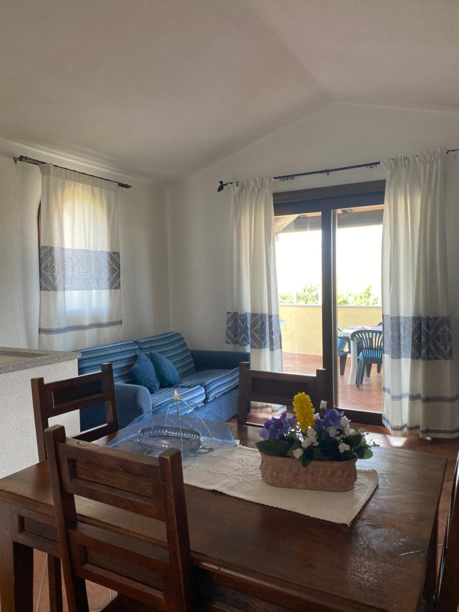 Case Vacanze Villa Rosita San Teodoro  Extérieur photo